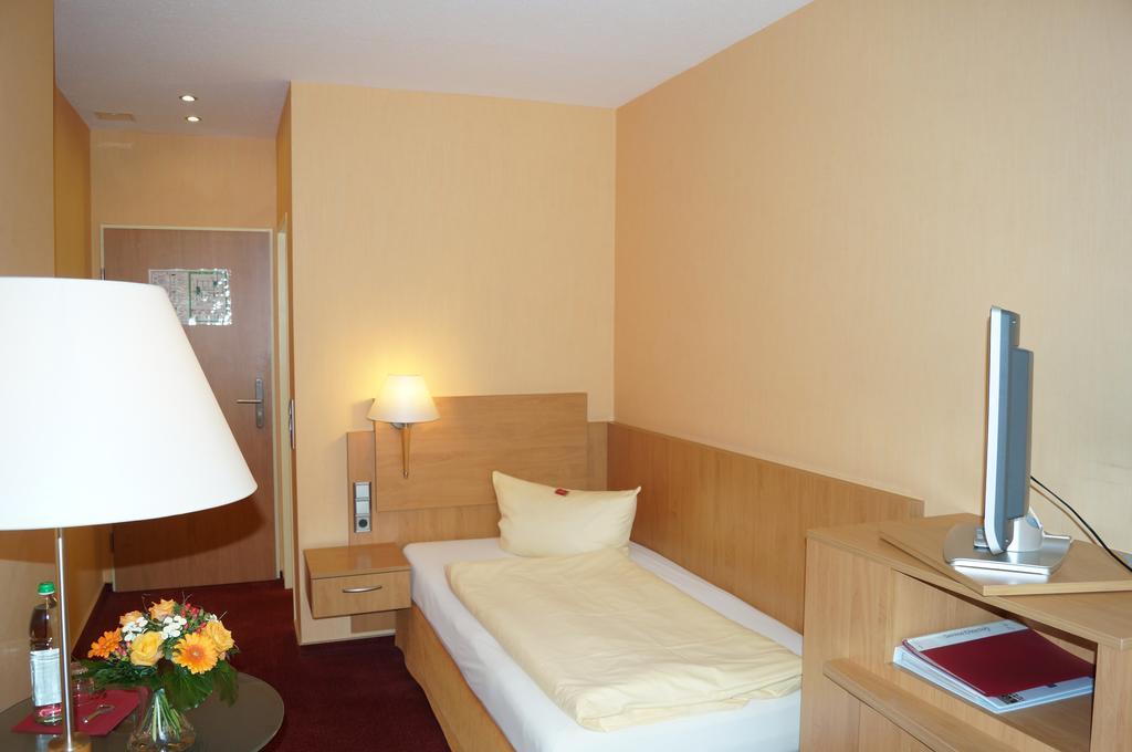 Hotel An Der Ilse Lemgo Oda fotoğraf